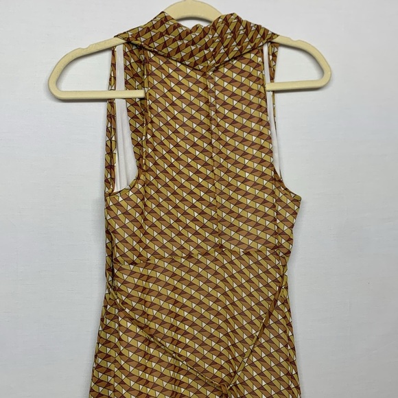 Molly Braken Art Deco Dress - Picture 9 of 11